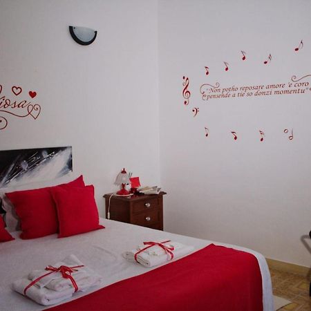 La Collina Dei Ciliegi Bed & Breakfast Sarule Екстериор снимка