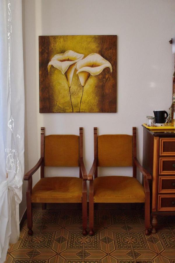 La Collina Dei Ciliegi Bed & Breakfast Sarule Екстериор снимка