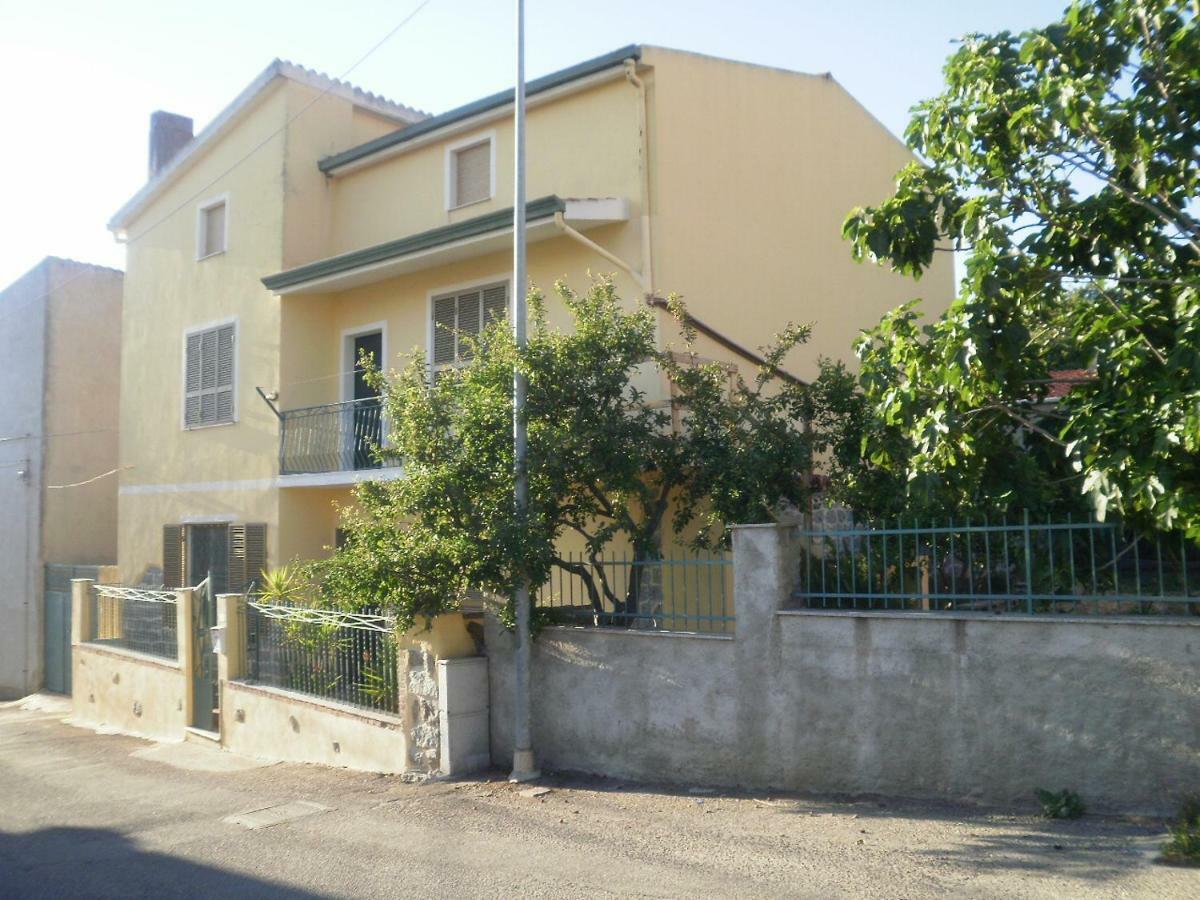 La Collina Dei Ciliegi Bed & Breakfast Sarule Екстериор снимка