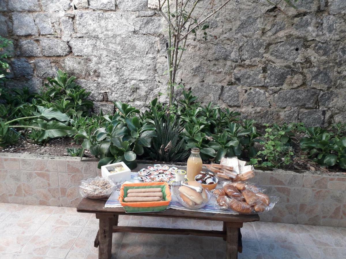 La Collina Dei Ciliegi Bed & Breakfast Sarule Екстериор снимка